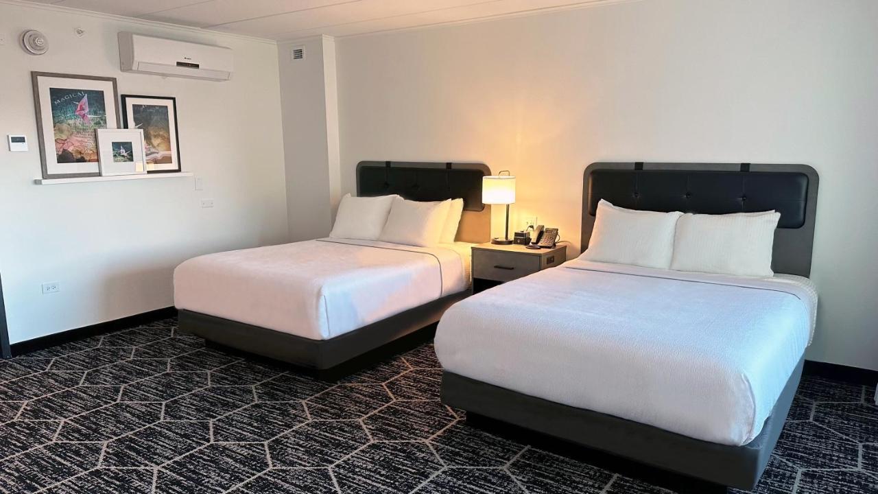 Отель La Quinta By Wyndham Chicago O'Hare Airport Розмонт Экстерьер фото
